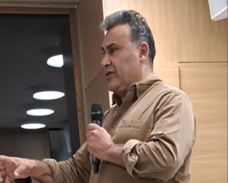 Naser Khader
